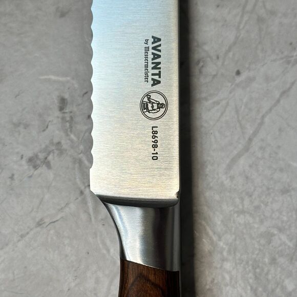 Messermeister Avanta 10” Scalloped Slicer Knife New - Picture 14 of 15